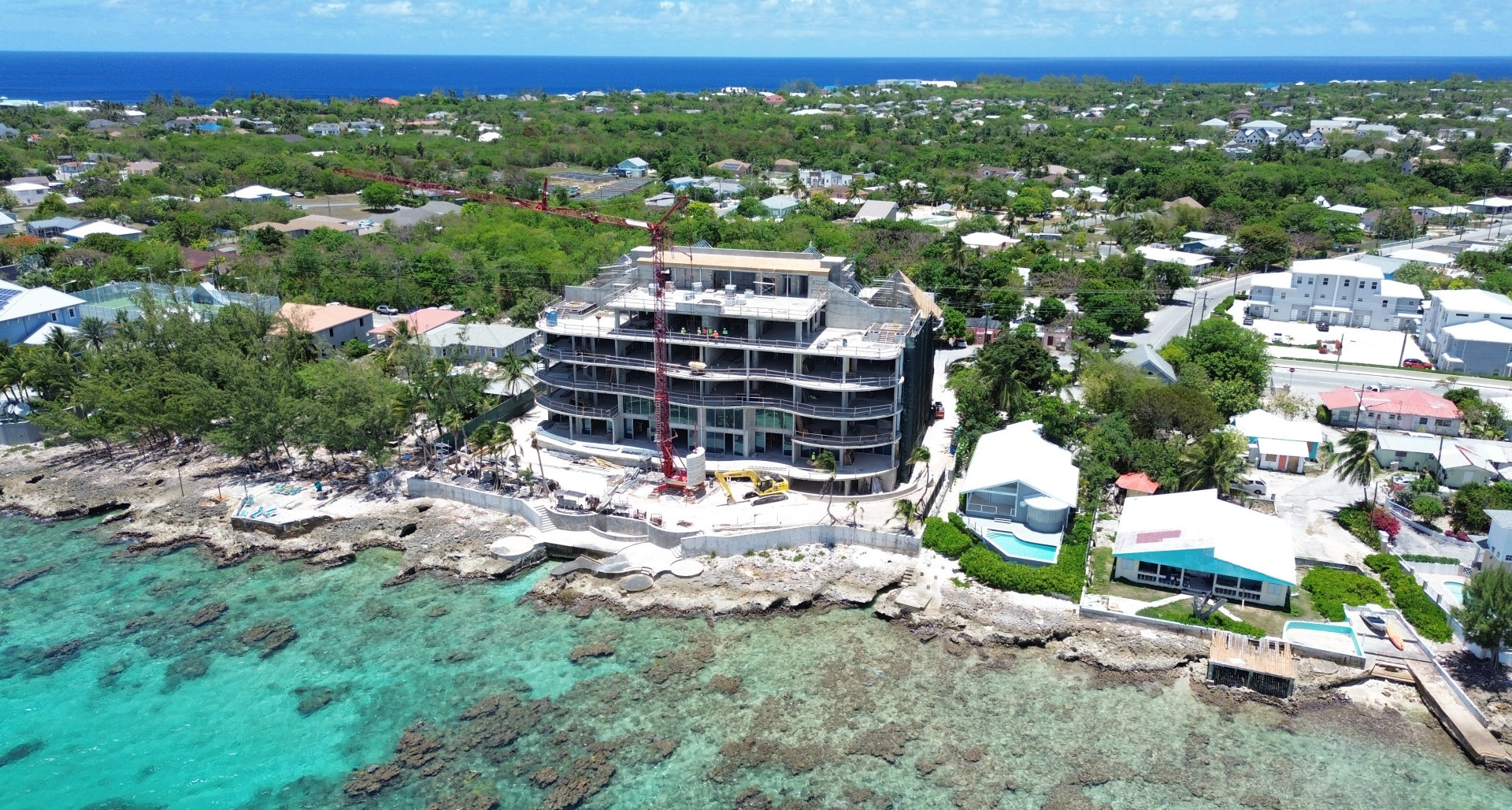 Serrana Townhouse 102, A Rare Sea Front Townhouse